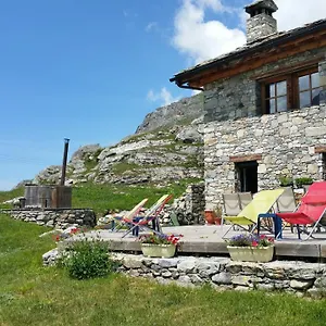  Maison d'hôtes Chalet Colinn